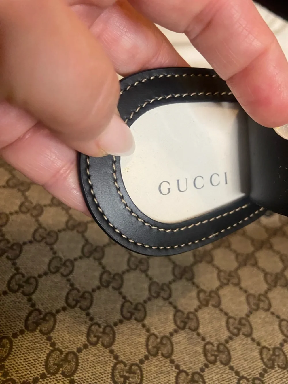 Gucci Beige/Brown GG Supreme Tote with Dark Brown Trim - Picture 3 of 16